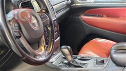 جیپ گراند شیرۆکی